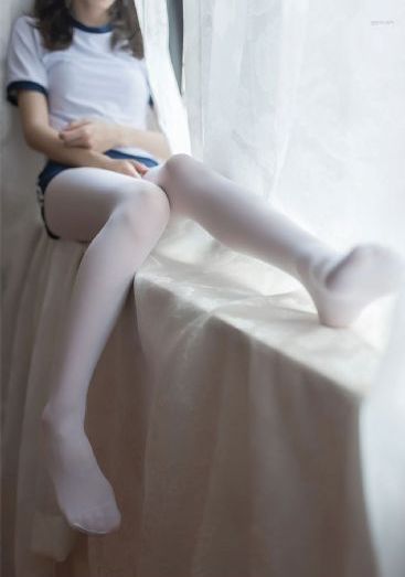 鲜花盛开的山村演员表