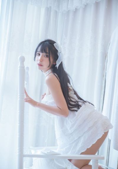 住在隔壁的女孩