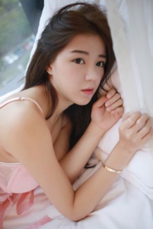 《一闪一闪亮星星》电视剧