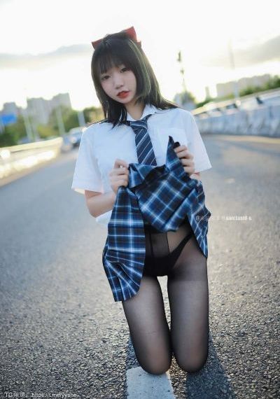 春潮浪漫海棠花